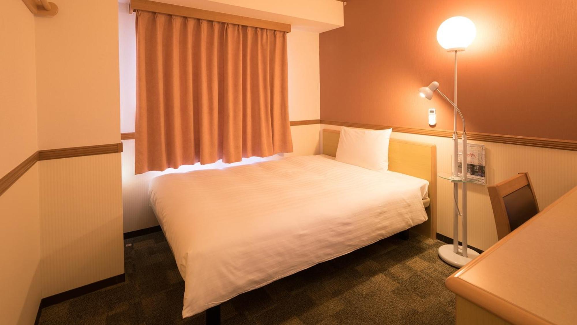 Toyoko Inn Higashi-Hiroshima Saijo Ekimae Pokoj fotografie