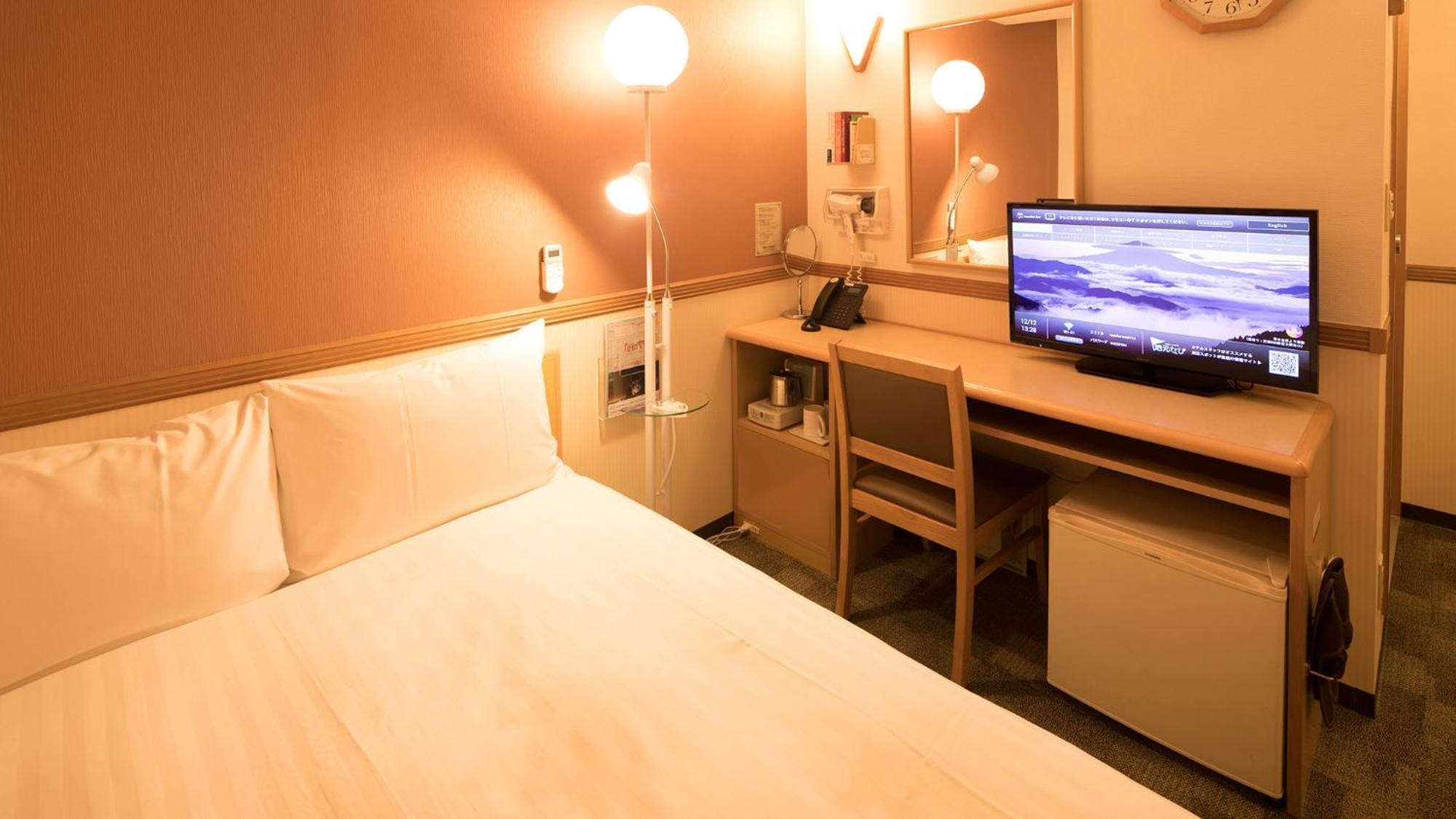 Toyoko Inn Higashi-Hiroshima Saijo Ekimae Pokoj fotografie