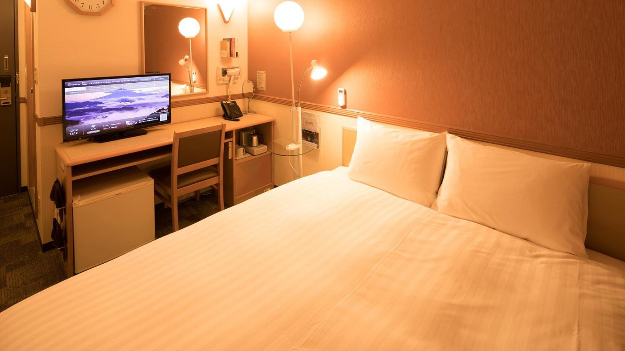 Toyoko Inn Higashi-Hiroshima Saijo Ekimae Pokoj fotografie